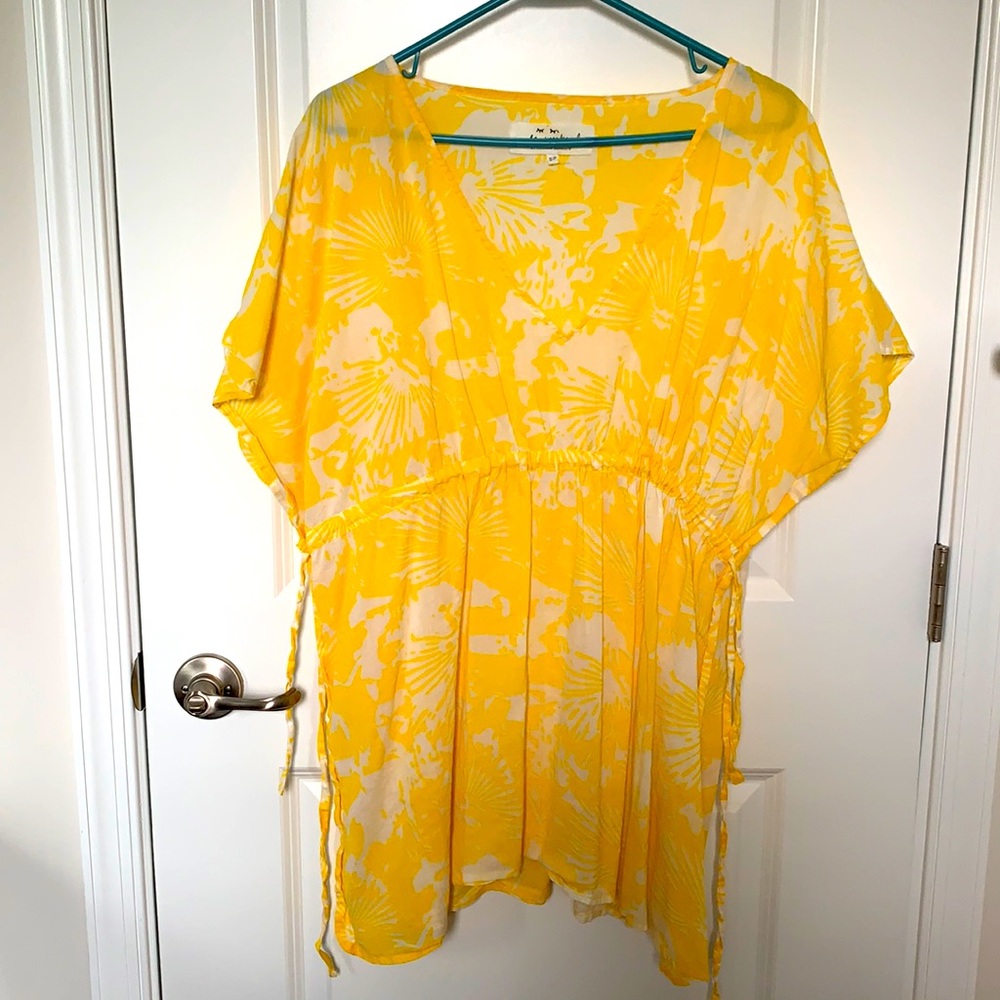 Women’s beach cover up